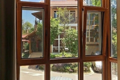 大庆哈尔滨铝包木厂家告诉你，铝包木门窗的选购常识
